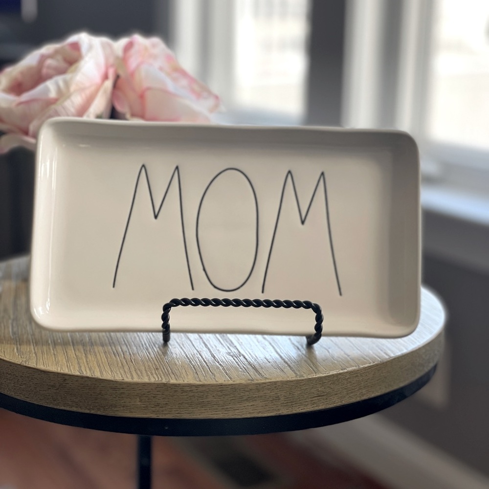 LL MOM trinket tray